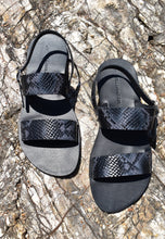 Load image into Gallery viewer, &quot;Serifos&quot; Unisex Sandals
